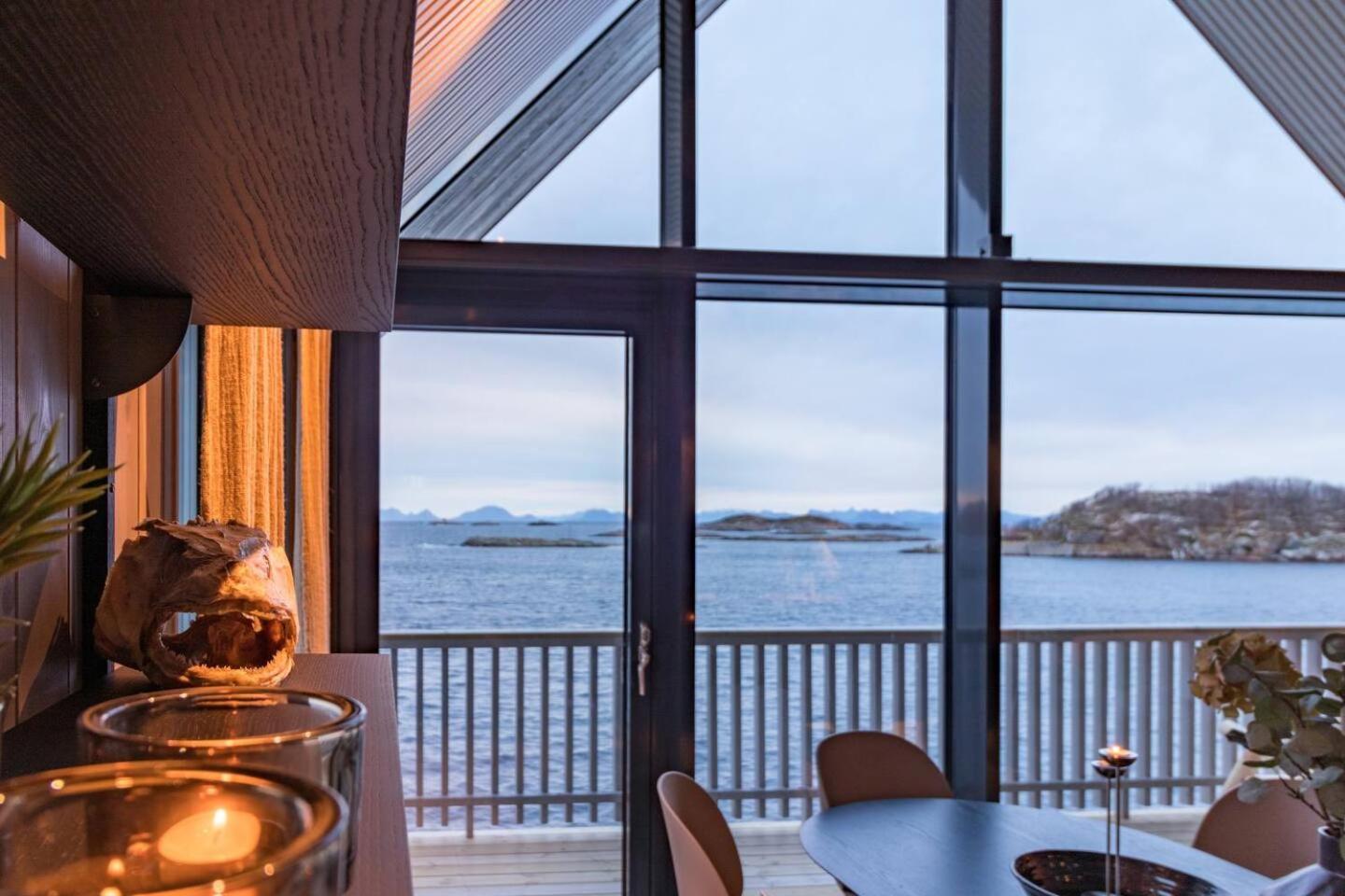 Leilighet Med Fantastisk Utsikt Henningsvaer Exterior photo